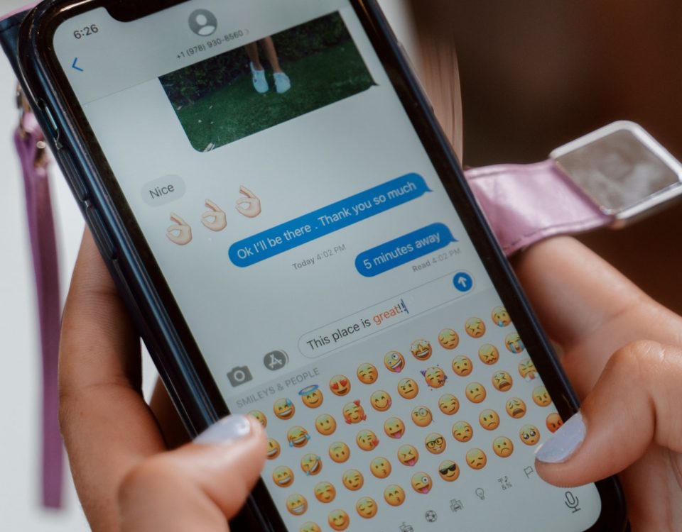 Jak utworzyć grupę na Messenger